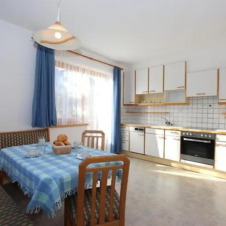 Gasteighof-6 By Interhome